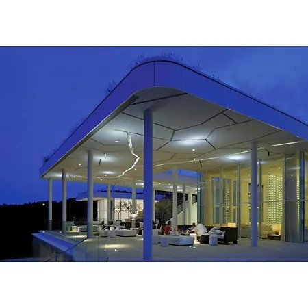 Stunning In With Outdoor Swimming Pool, 2 Bedrooms And Wifi * Novi Vinodolski