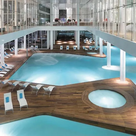 Stunning In With Outdoor Swimming Pool, 2 Bedrooms And Wifi Novi Vinodolski