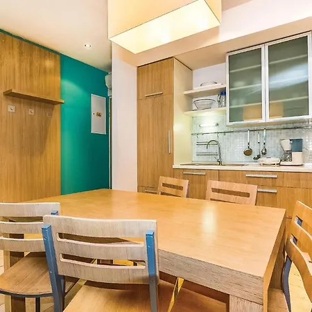 Stunning In With Outdoor Swimming Pool, 2 Bedrooms And Wifi * Novi Vinodolski